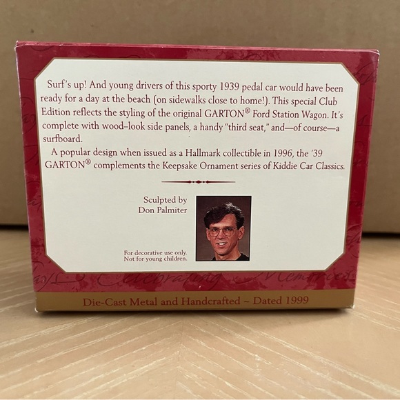 Hallmark Keepsake Ornament. 1939 Garton Ford Station Wagon. Kiddie Car Classics. - Picture 4 of 5